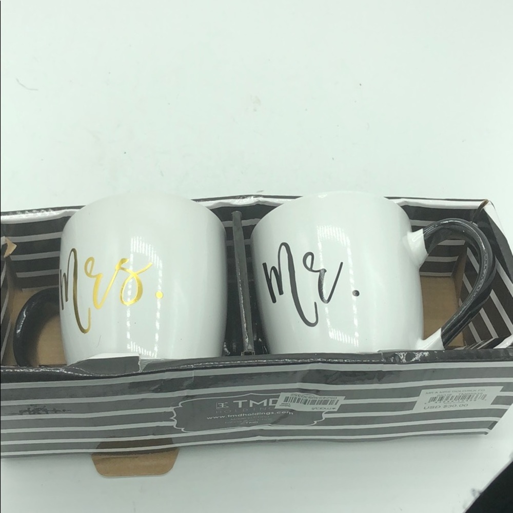 TMD Holdings Coffee Mugs “Mr & Mrs”